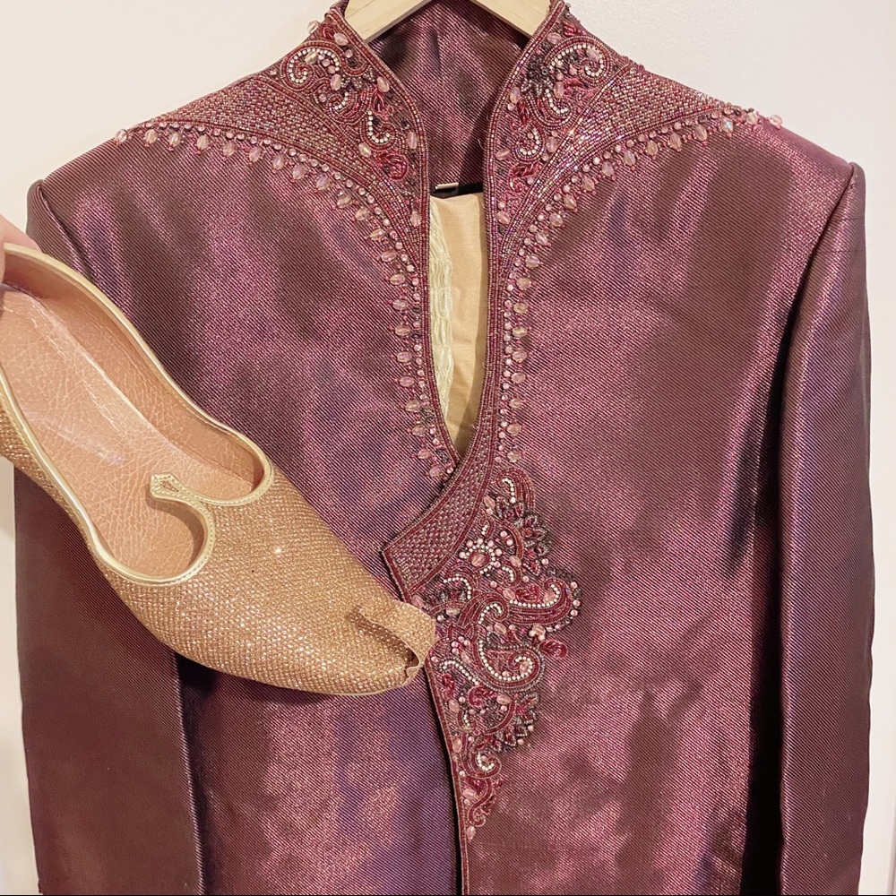 Men’s Sherwani Set - Picture 6 of 8
